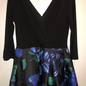 Floral Prom/Formal Dress with POCKETS